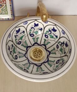 Distinctive Pottery Sink Vanity: Elevate Your Bathroom Style