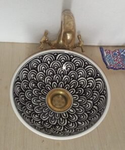 Artisanal Elegance: Handmade Moroccan Ceramic Sink – Exquisite Hand-painted Beauty for Your Arabic-inspired Bathroom